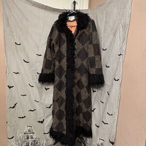 ITEM#69 An Ren New York Ladies Lined Coat size medium 

20x52